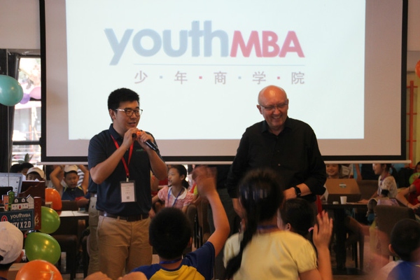 點擊查看原圖 0c875acf97e3212214a0ff059f39354f_b.jpg